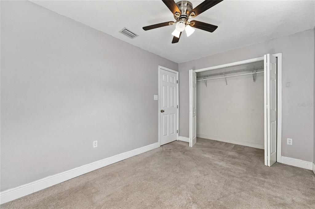 For Sale: $310,000 (3 beds, 2 baths, 1050 Square Feet)