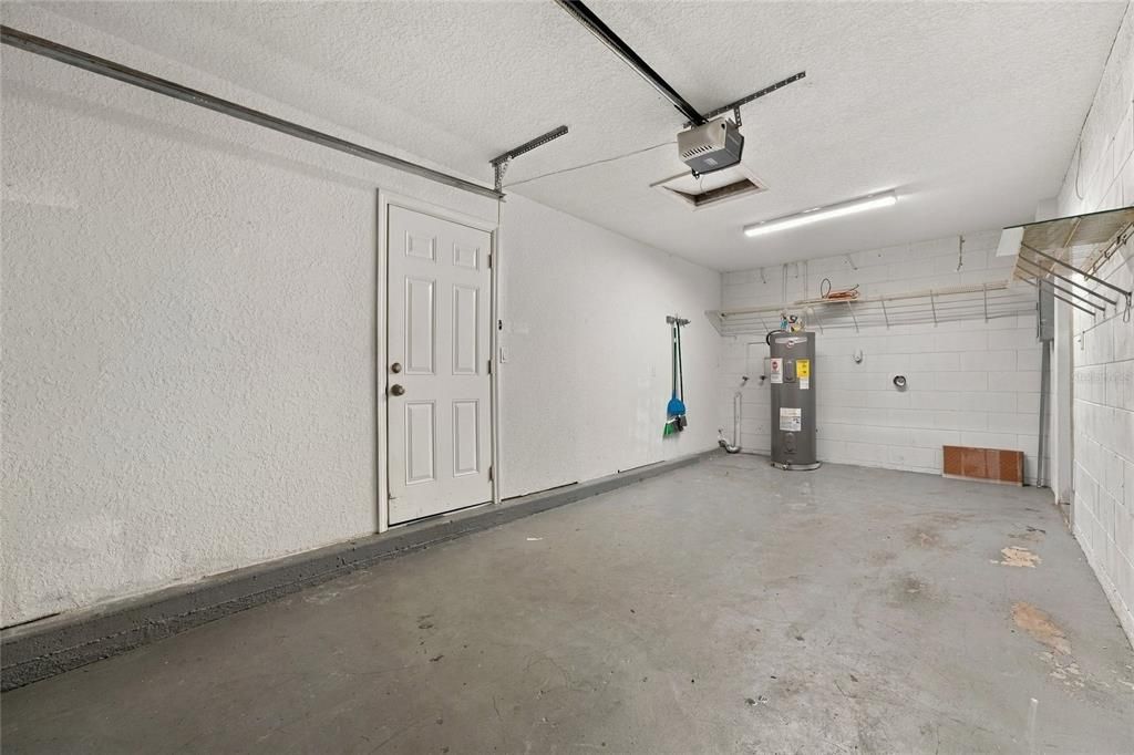 For Sale: $310,000 (3 beds, 2 baths, 1050 Square Feet)