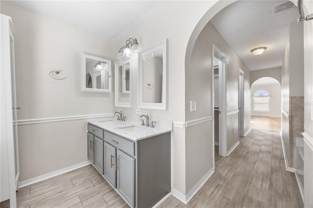 For Sale: $415,000 (4 beds, 3 baths, 3016 Square Feet)
