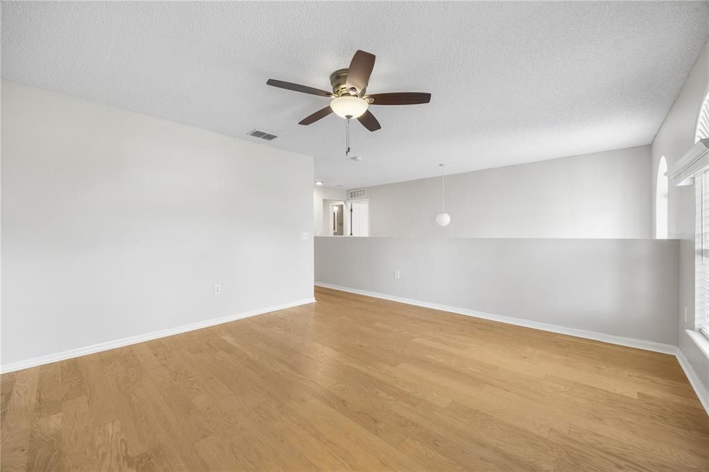 For Sale: $415,000 (4 beds, 3 baths, 3016 Square Feet)