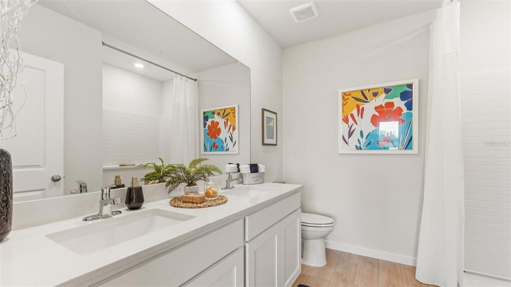 For Sale: $273,480 (3 beds, 2 baths, 1543 Square Feet)