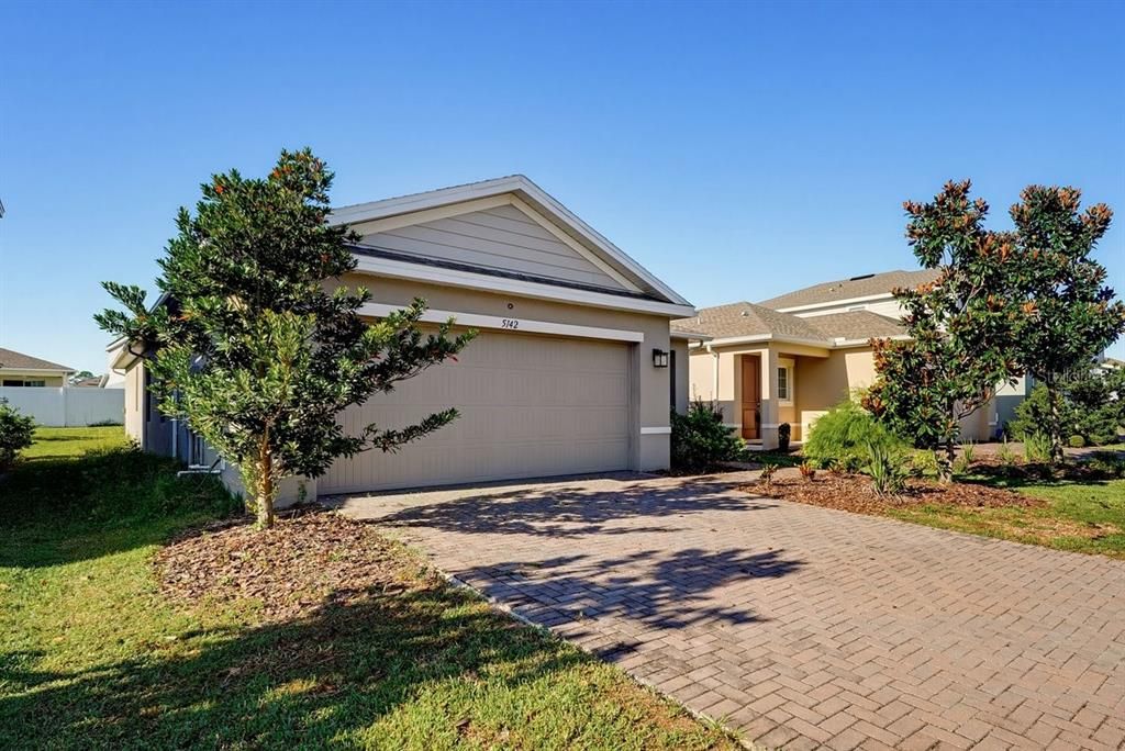 For Sale: $319,000 (3 beds, 2 baths, 1494 Square Feet)