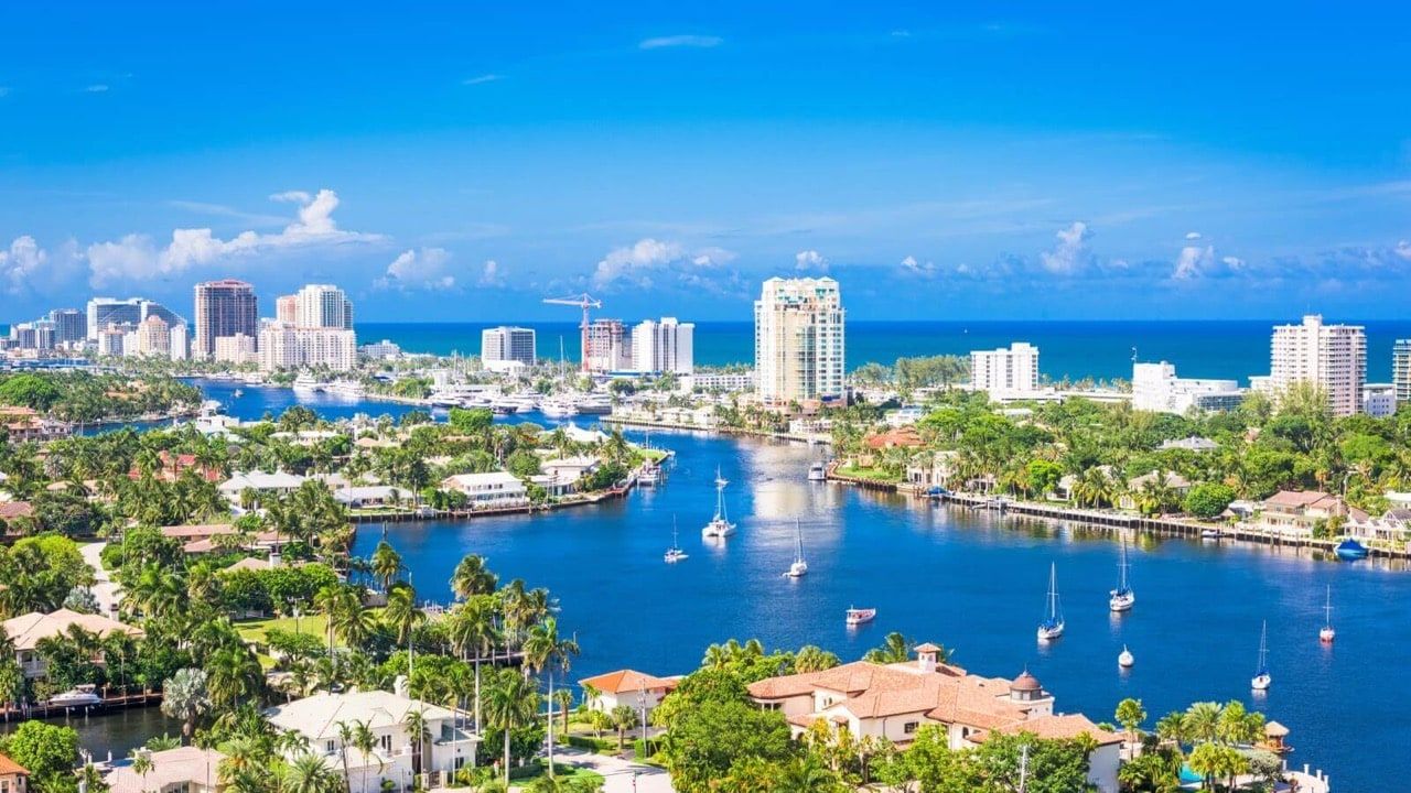 Las Olas Isles