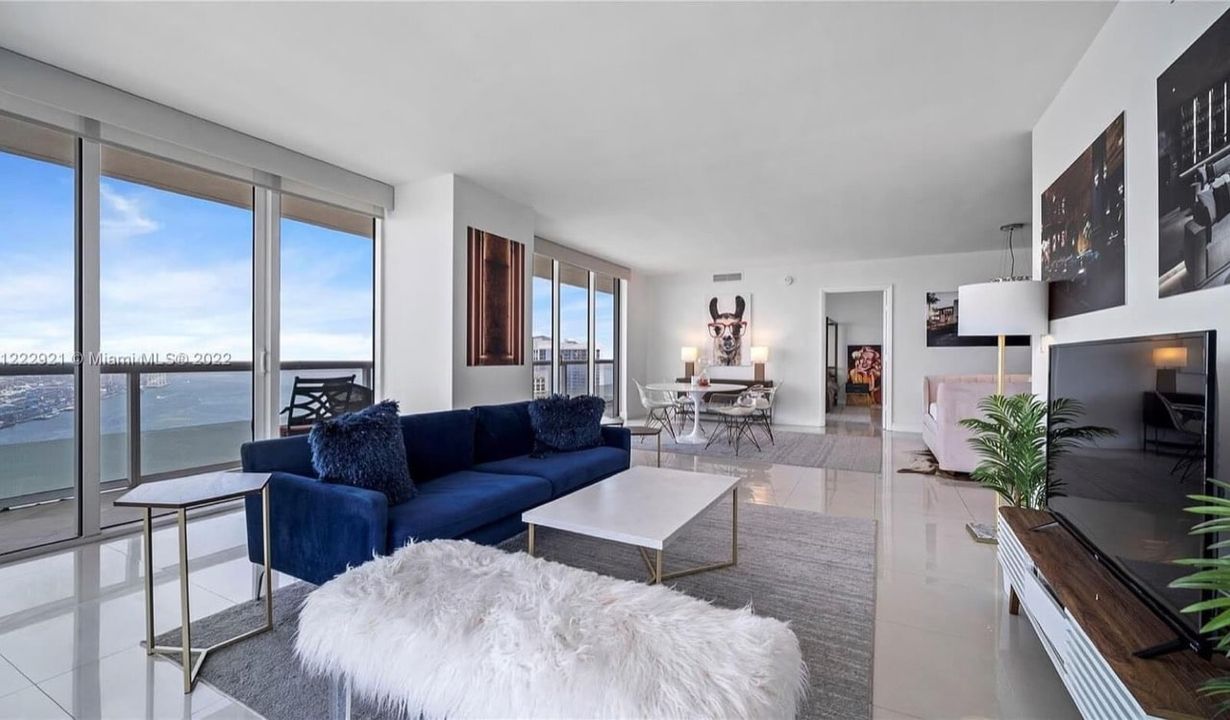 50 Biscayne