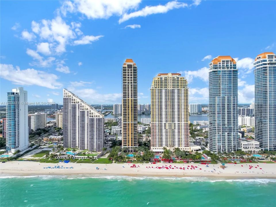 Mansions at Acqualina