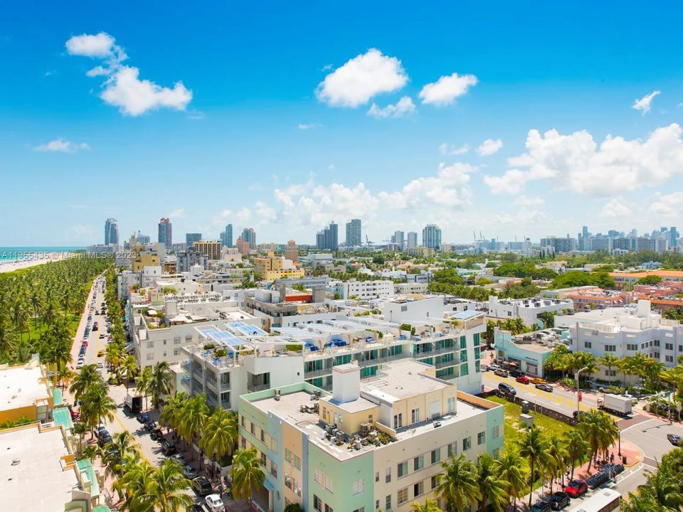 1500 Ocean Drive