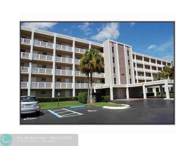 Active With Contract: $825 (1 beds, 1 baths, 0 Square Feet)