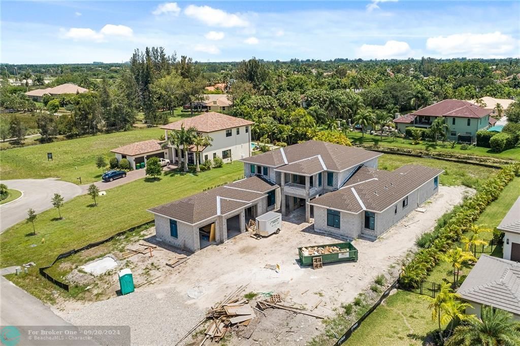 Recently Sold: $1,895,000 (5 beds, 5 baths, 5250 Square Feet)