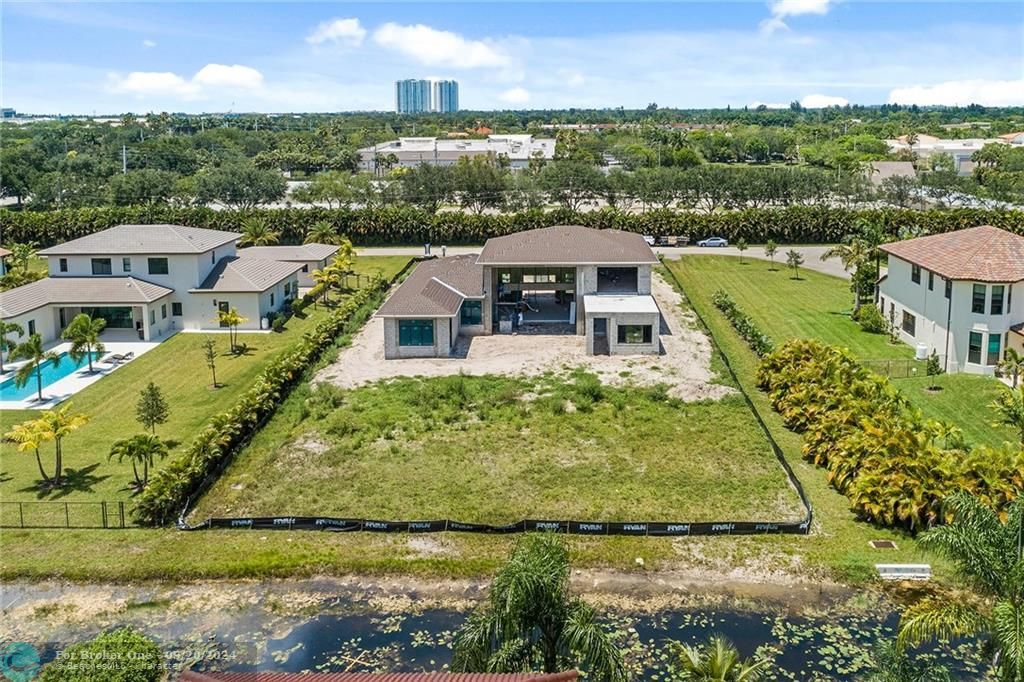 Recently Sold: $1,895,000 (5 beds, 5 baths, 5250 Square Feet)