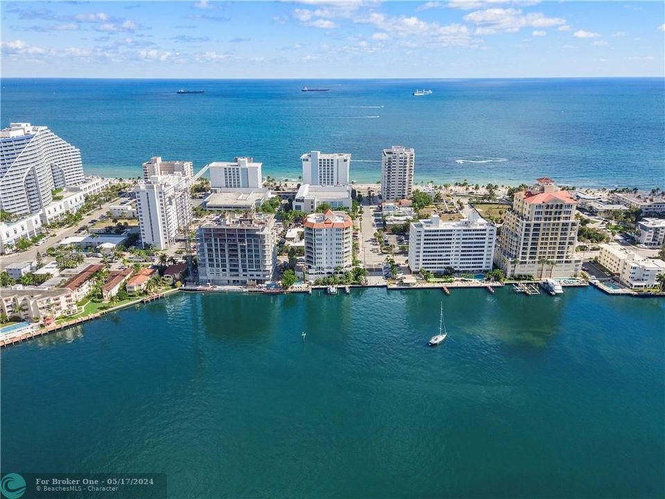 Recently Sold: $1,299,000 (3 beds, 3 baths, 3300 Square Feet)