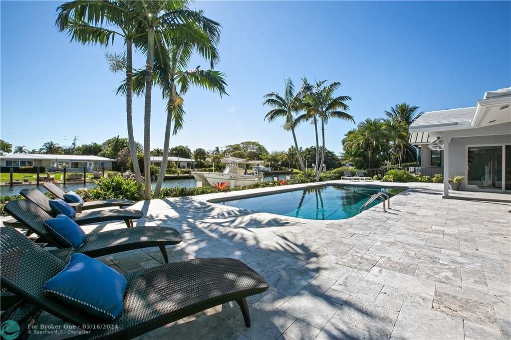Recently Sold: $1,499,000 (3 beds, 2 baths, 2229 Square Feet)