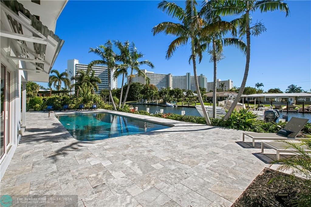 Recently Sold: $1,499,000 (3 beds, 2 baths, 2229 Square Feet)