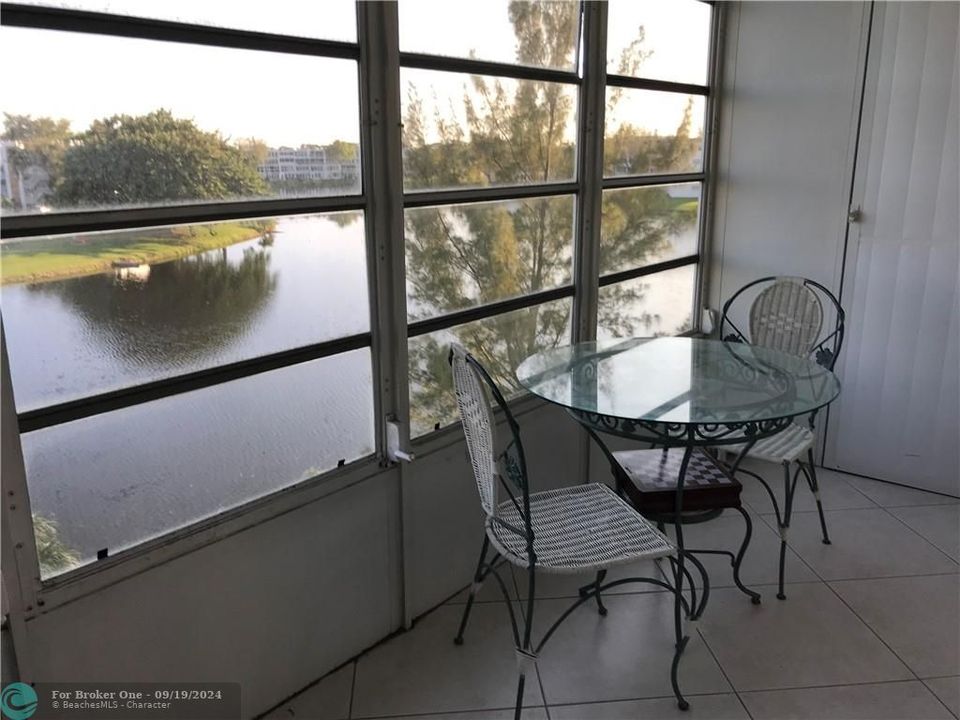 Vendido Recientemente: $142,000 (2 camas, 1 baños, 881 Pies cuadrados)