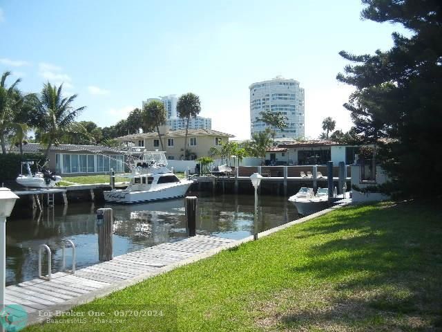 Recently Sold: $595,000 (2 beds, 2 baths, 2254 Square Feet)