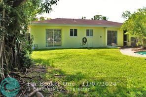 Recently Sold: $215,000 (3 beds, 1 baths, 1014 Square Feet)