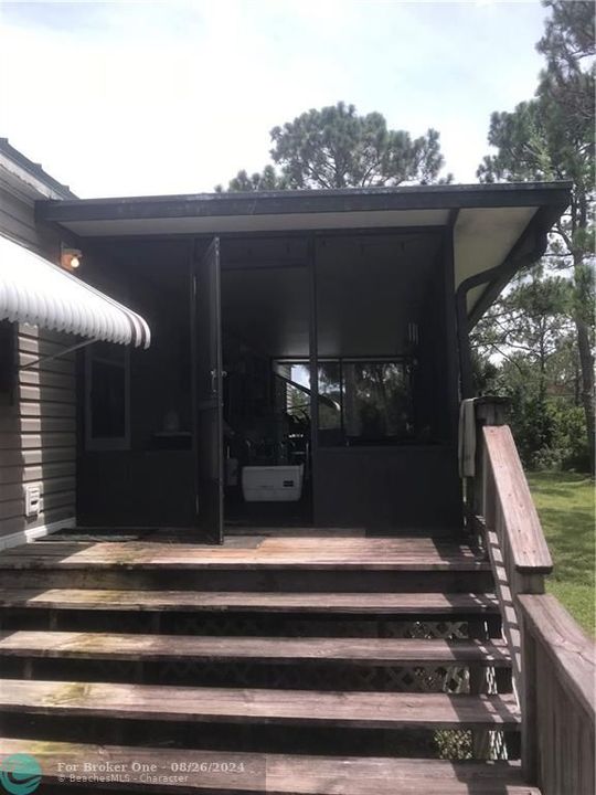 Vendido Recientemente: $125,000 (3 camas, 2 baños, 0 Pies cuadrados)