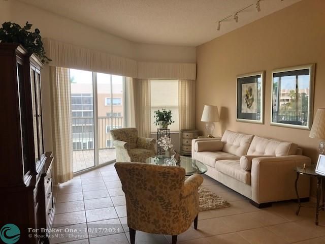 Recently Sold: $199,500 (2 beds, 2 baths, 1500 Square Feet)