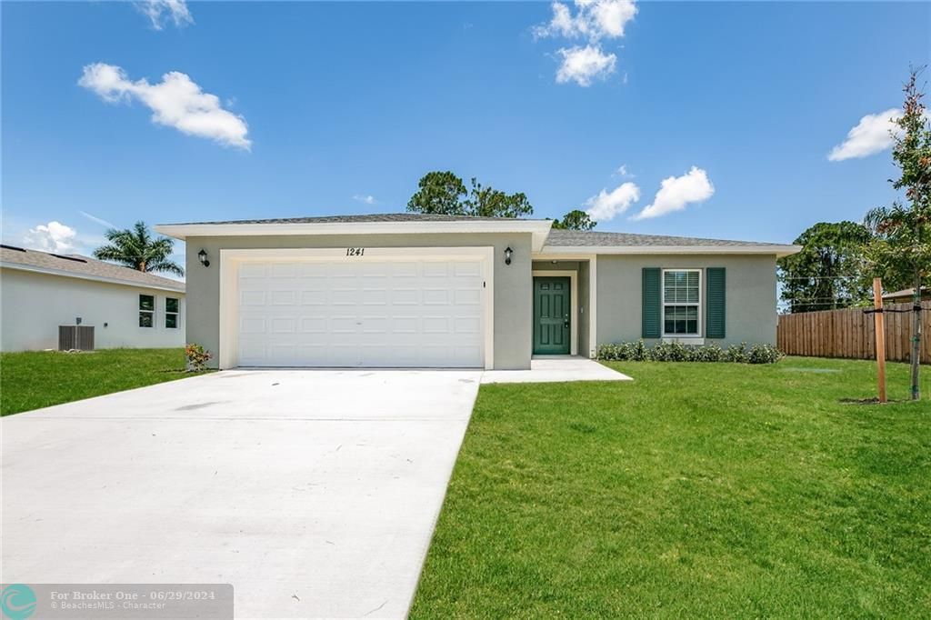 Active With Contract: $1,635 (4 beds, 2 baths, 1833 Square Feet)
