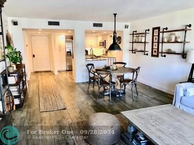 Recently Sold: $424,000 (1 beds, 1 baths, 1080 Square Feet)