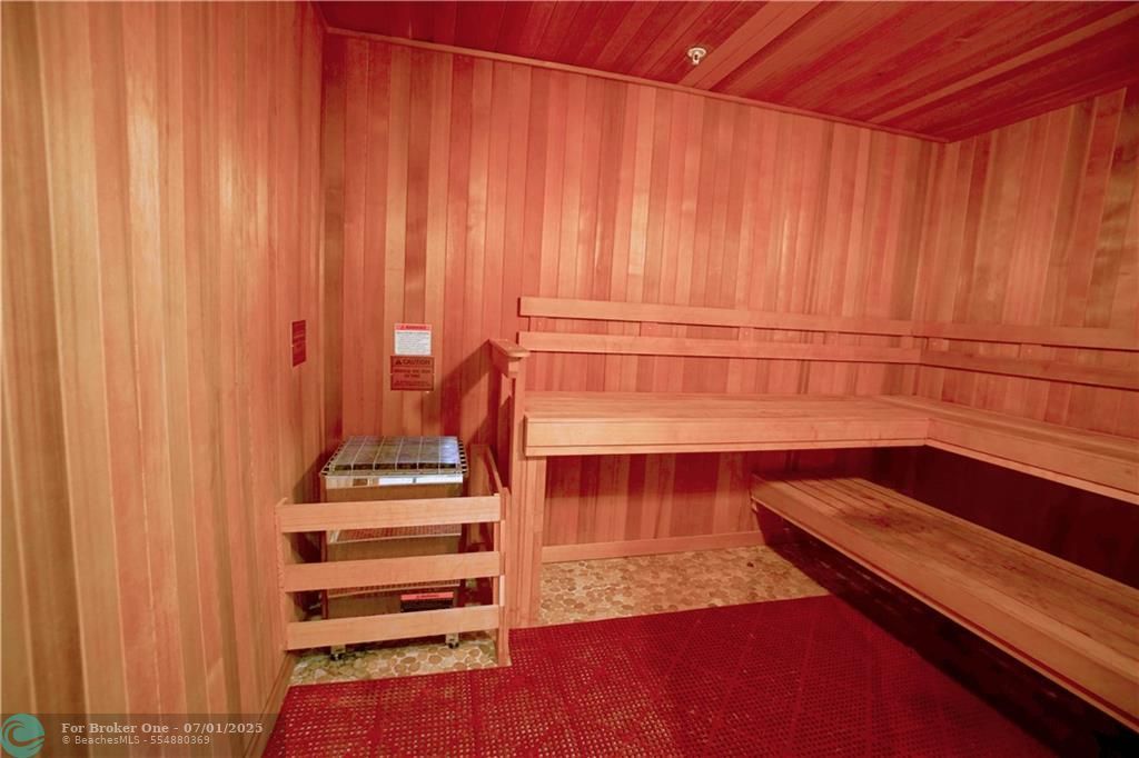Недавно арендовано: $2,198 (2 спален, 2 ванн, 1368 Квадратных фут)