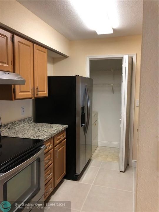 Recently Sold: $125,000 (1 beds, 1 baths, 780 Square Feet)