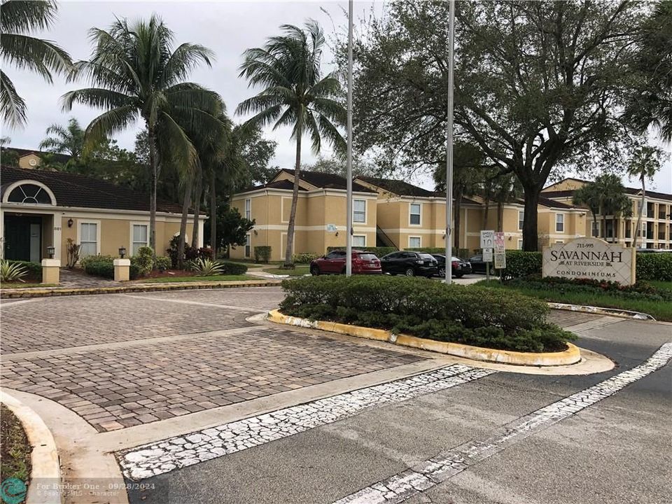 Recently Sold: $125,000 (1 beds, 1 baths, 780 Square Feet)