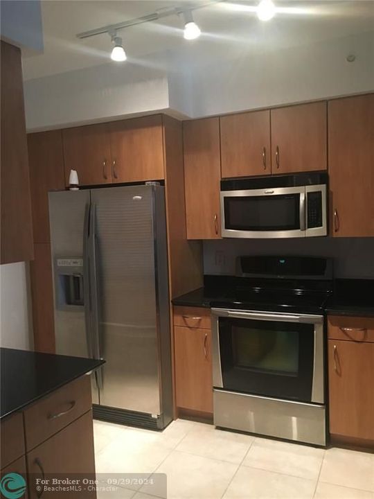 Vendido Recientemente: $189,900 (1 camas, 1 baños, 660 Pies cuadrados)