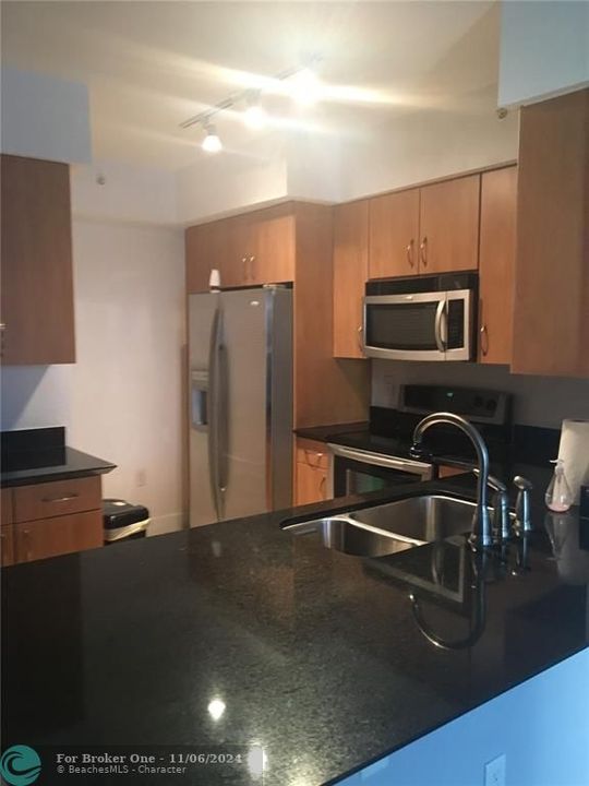 Vendido Recientemente: $189,900 (1 camas, 1 baños, 660 Pies cuadrados)