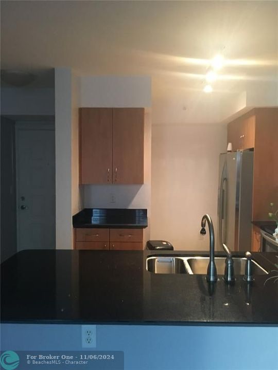 Vendido Recientemente: $189,900 (1 camas, 1 baños, 660 Pies cuadrados)