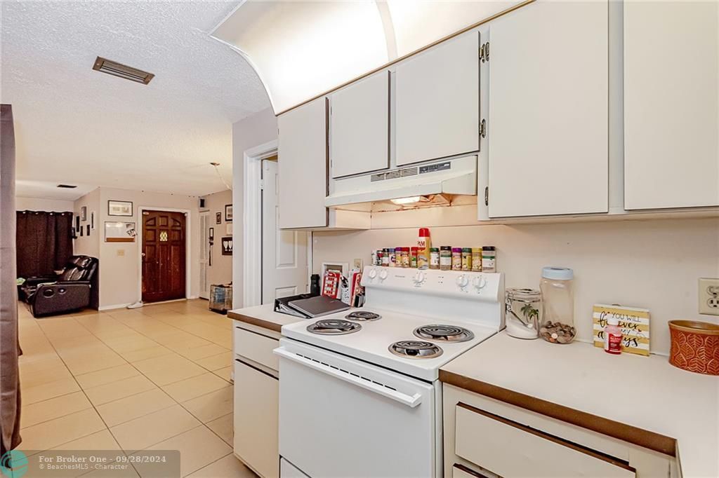 Recently Rented: $450,000 (0 beds, 0 baths, 0 Square Feet)