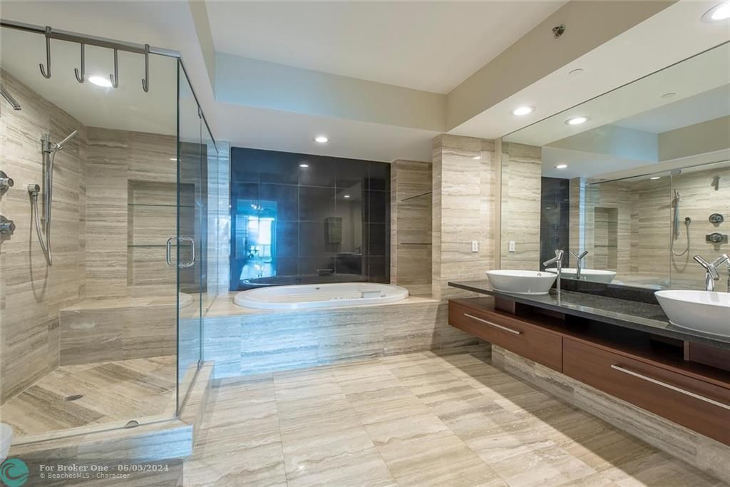 Недавно арендовано: $7,500 (3 спален, 3 ванн, 2380 Квадратных фут)