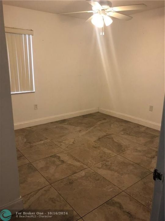 Recently Rented: $1,400 (2 beds, 2 baths, 1060 Square Feet)