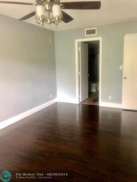 Active With Contract: $1,150 (1 beds, 1 baths, 0 Square Feet)