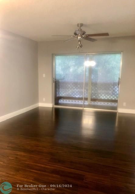 Active With Contract: $1,150 (1 beds, 1 baths, 0 Square Feet)