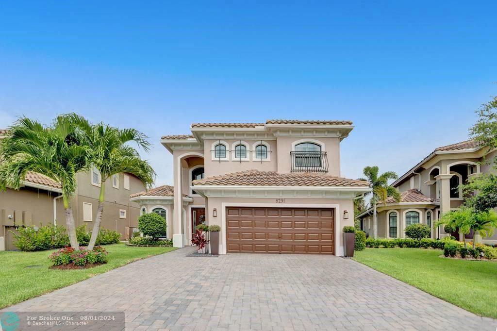 Recently Sold: $789,900 (5 beds, 4 baths, 3159 Square Feet)