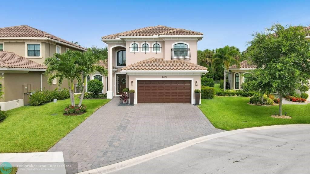 Recently Sold: $789,900 (5 beds, 4 baths, 3159 Square Feet)