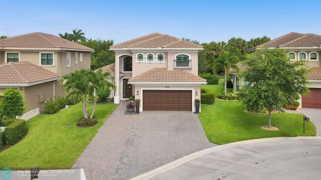 Recently Sold: $789,900 (5 beds, 4 baths, 3159 Square Feet)