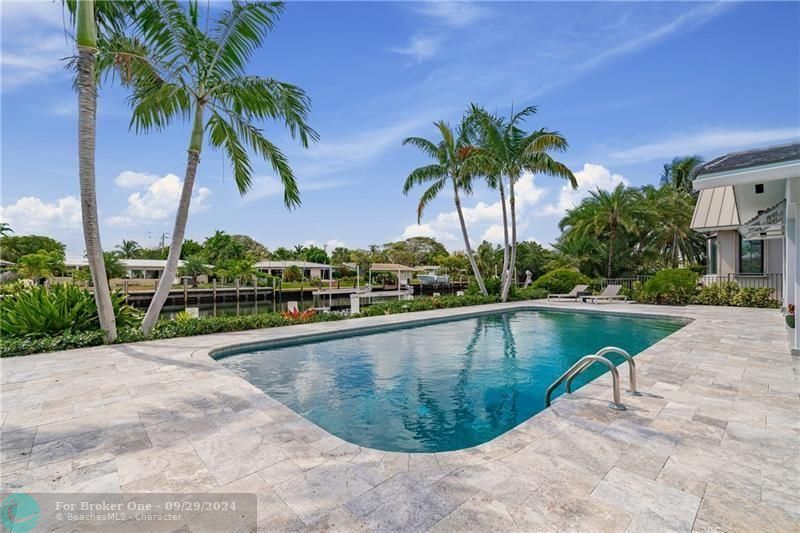 Recently Sold: $1,499,000 (3 beds, 2 baths, 2229 Square Feet)