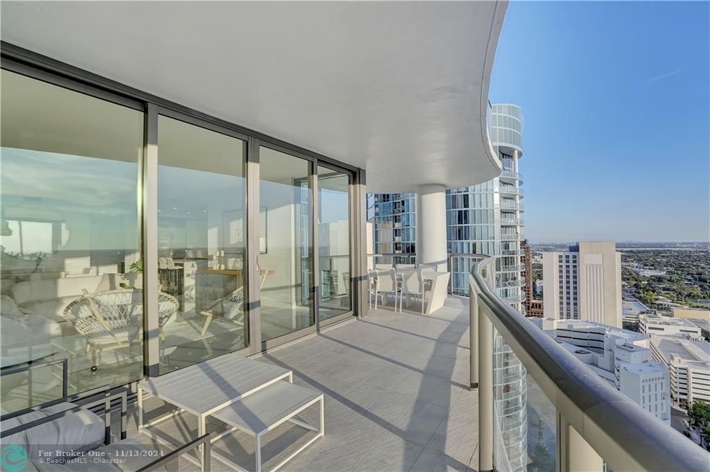 Recently Sold: $1,312,000 (2 beds, 3 baths, 0 Square Feet)