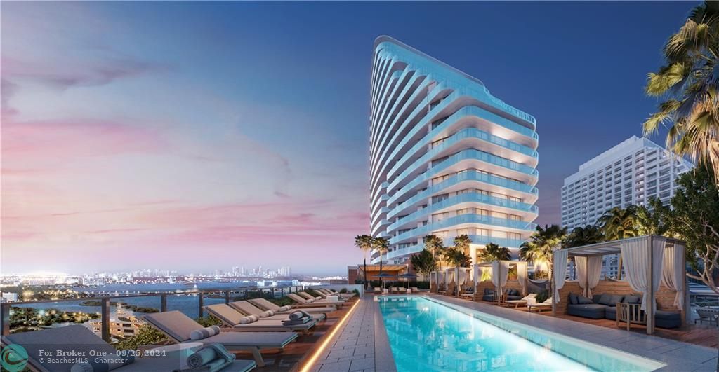 Recently Sold: $4,500,000 (2 beds, 2 baths, 2212 Square Feet)