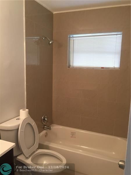 For Sale: $1,750 (2 beds, 1 baths, 1536 Square Feet)