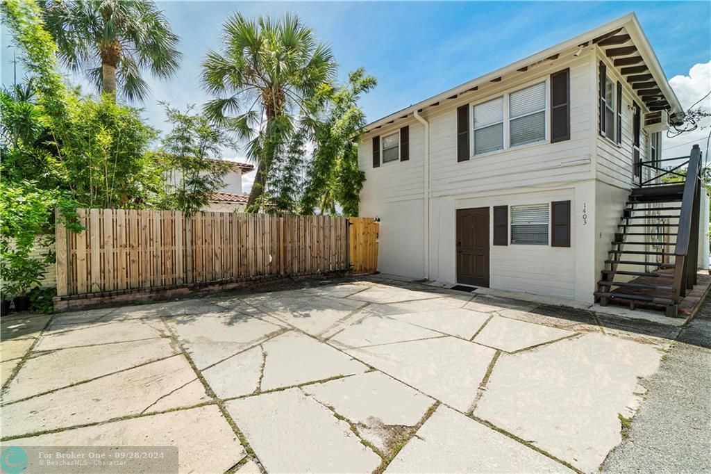 Recently Rented: $1,445,000 (0 beds, 0 baths, 3155 Square Feet)