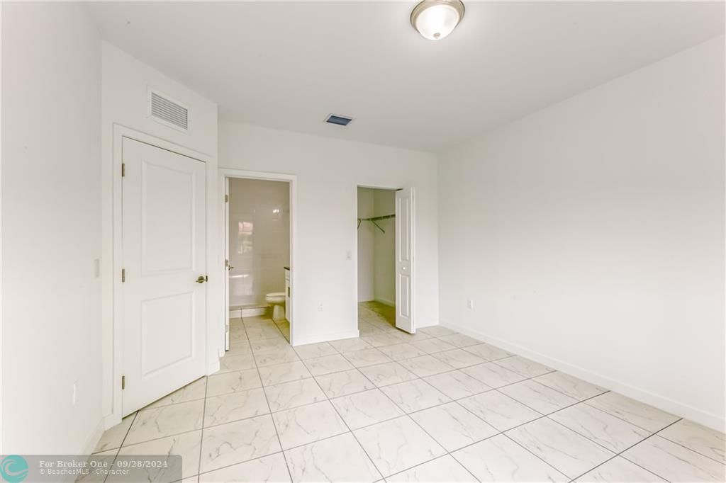 Recently Rented: $2,600,000 (0 beds, 0 baths, 0 Square Feet)