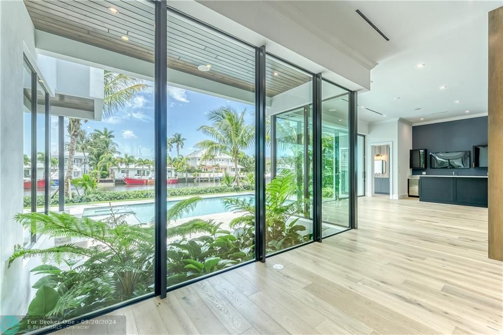 Recently Sold: $8,000,000 (5 beds, 5 baths, 0 Square Feet)