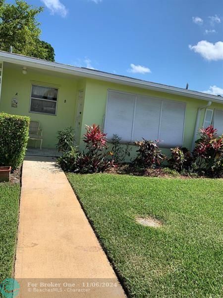 Recently Sold: $95,000 (2 beds, 2 baths, 1104 Square Feet)