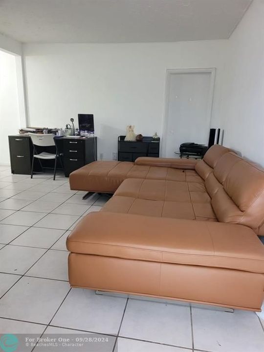 Activo con contrato: $195,000 (1 camas, 1 baños, 634 Pies cuadrados)