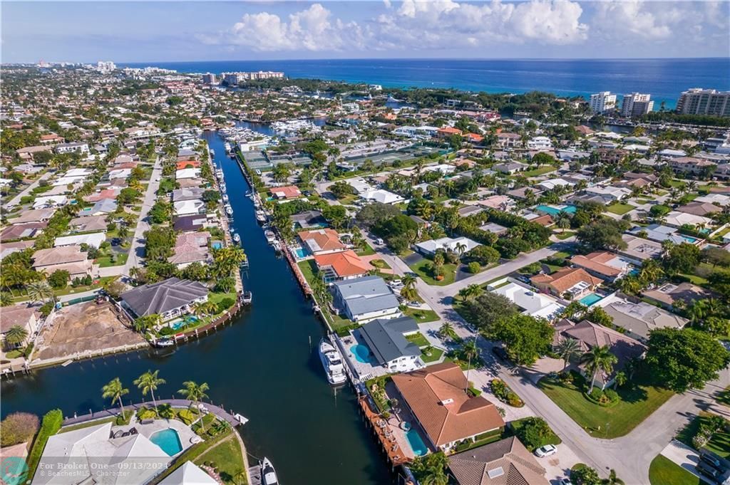 Active With Contract: $1,699,995 (3 beds, 2 baths, 2782 Square Feet)