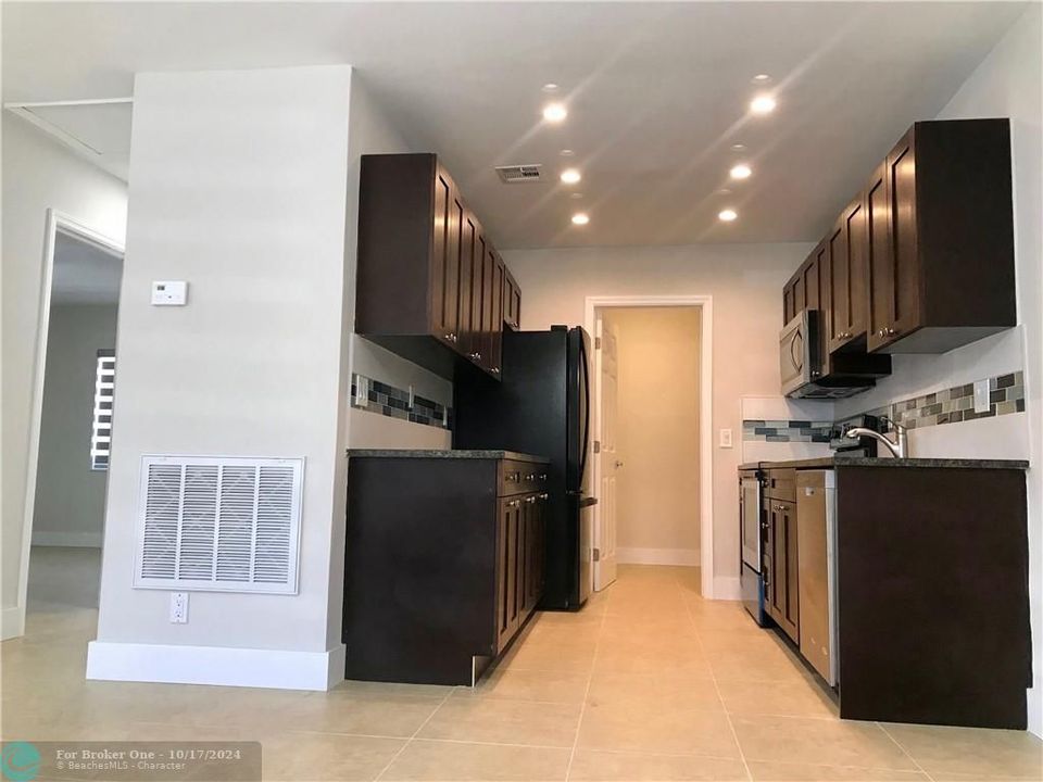 Recently Rented: $1,425,000 (0 beds, 0 baths, 3270 Square Feet)