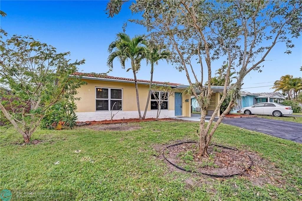 Recently Sold: $495,000 (3 beds, 2 baths, 1614 Square Feet)