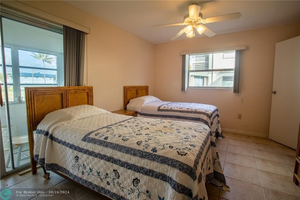 Recently Sold: $85,000 (1 beds, 1 baths, 726 Square Feet)